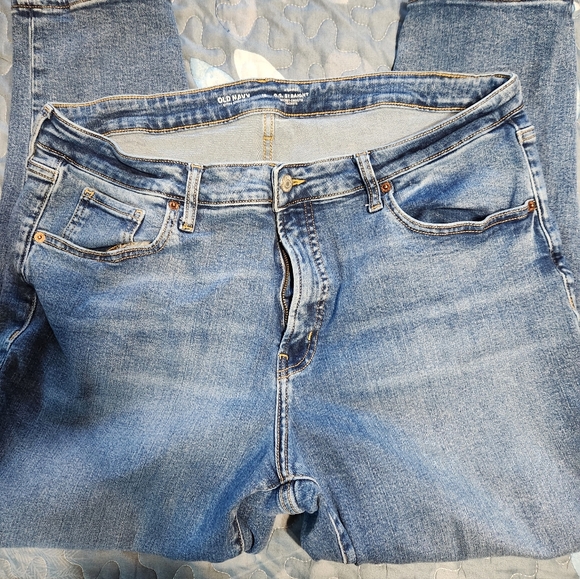 Old Navy Classic Blue Denim Jeans - Picture 4 of 9